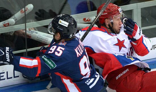 Ice hockey. KHL. Torpedo vs. CSKA