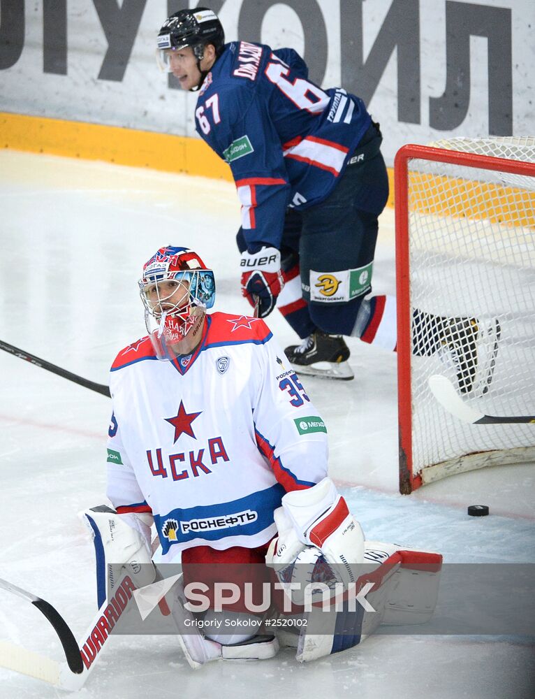 Ice hockey. KHL. Torpedo vs. CSKA
