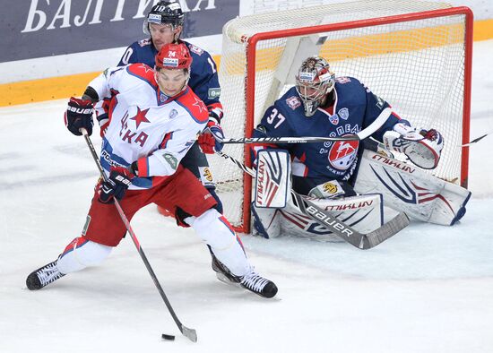 Ice hockey. KHL. Torpedo vs. CSKA