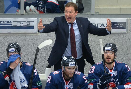 Ice hockey. KHL. Torpedo vs. CSKA