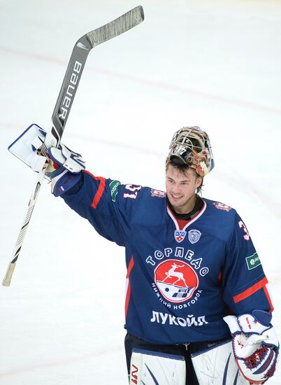 Ice hockey. KHL. Torpedo vs. CSKA