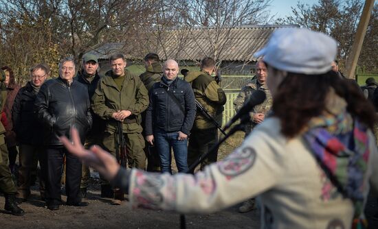 Alexander Zakharchenko visits Novoazovsk