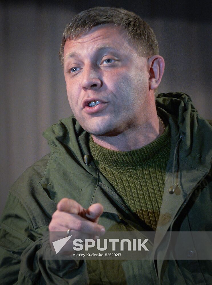 Alexander Zakharchenko visits Novoazovsk