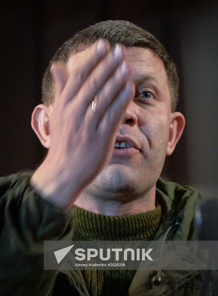 Alexander Zakharchenko visits Novoazovsk