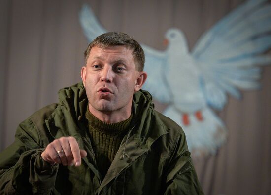 Alexander Zakharchenko visits Novoazovsk
