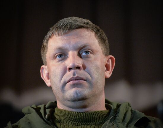 Alexander Zakharchenko visits Novoazovsk