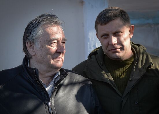 Alexander Zakharchenko visits Novoazovsk