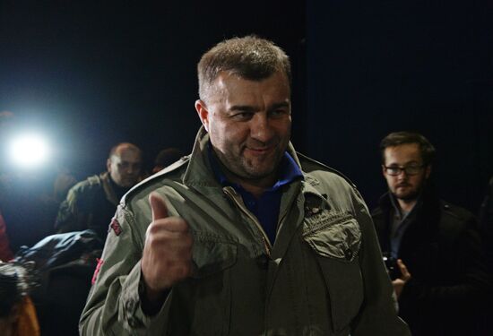Actor Mikhail Porechenkov visits Donetsk