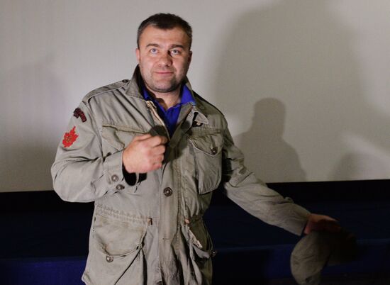 Actor Mikhail Porechenkov visits Donetsk