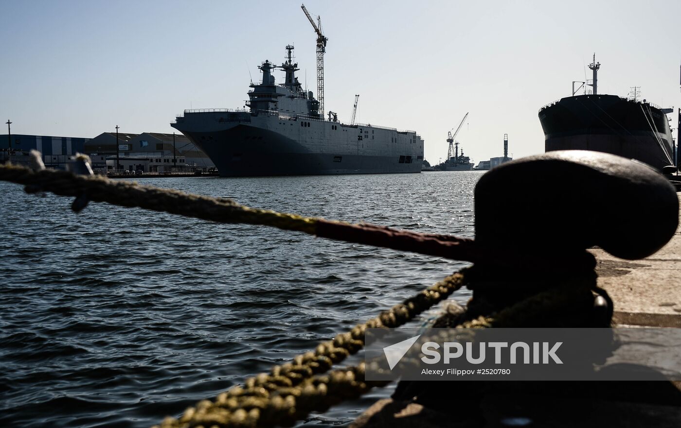 Vladivostok amphibious assault ship of the French Mistral class in the docks of SNX France