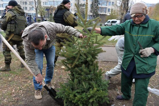 Donetsk on the eve of elections