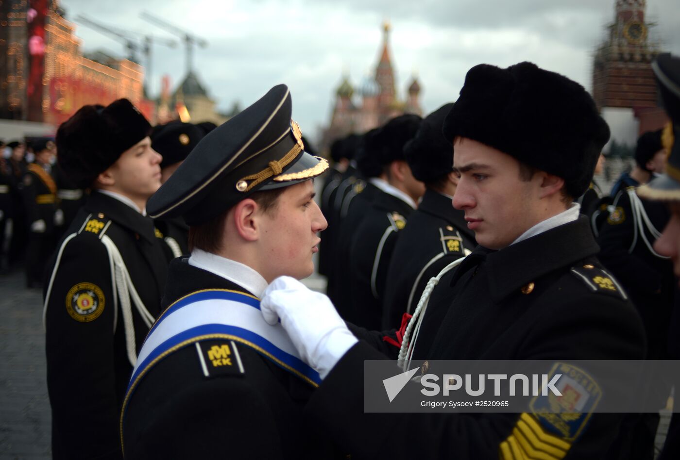 Rehearsal of march to mark the 1941 legendary military parade