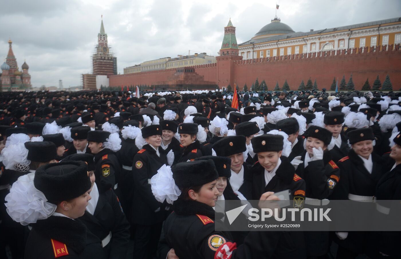 Rehearsal of march to celebrate 1941 military parade in Red Square