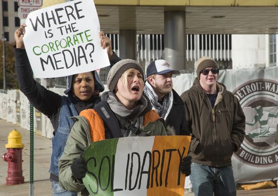 Detroit residents protest against water shutoffs