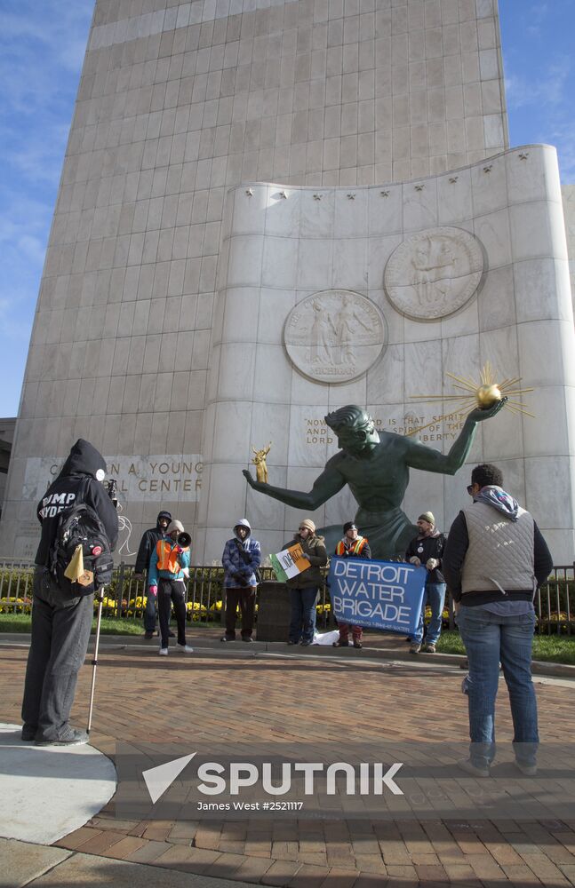 Detroit residents protest against water shutoffs