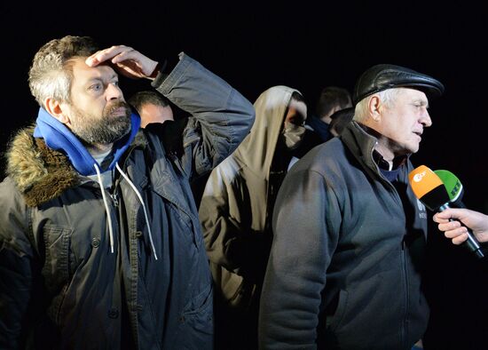 Prisoners of war exchanged in Donetsk suburb