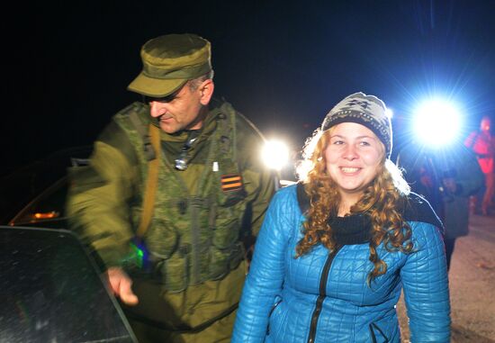 Prisoners of war exchanged in Donetsk suburb