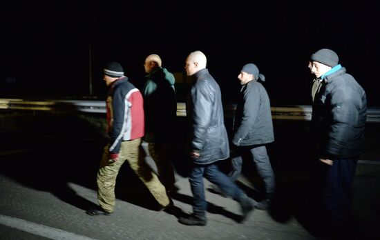 Prisoners of war exchanged in Donetsk suburb