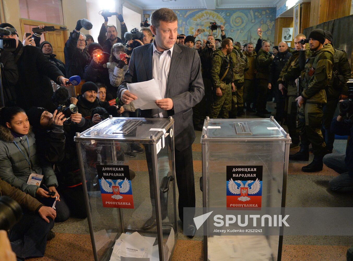 Elections for regional leader and parliament in Donetsk People's Republic
