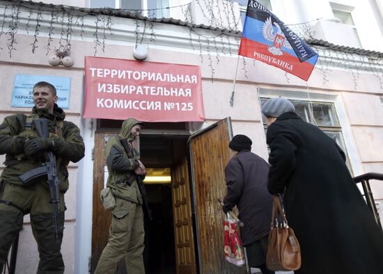Elections for regional leader and parliament in Donetsk People's Republic