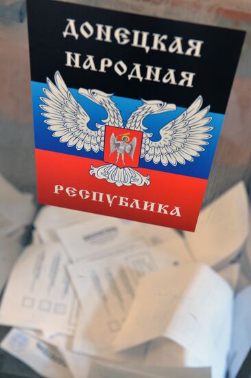 Elections for regional leader and parliament in Donetsk People's Republic