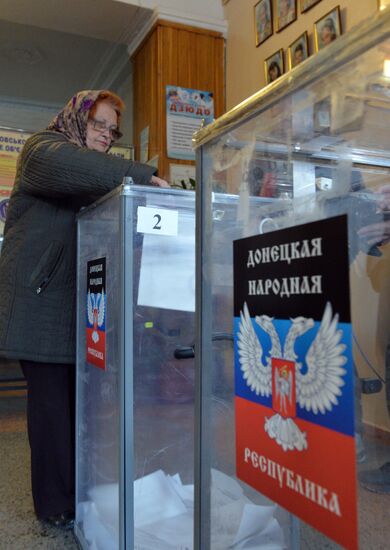 Elections for regional leader and parliament in Donetsk People's Republic