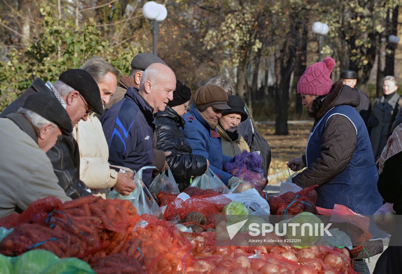 Elections for regional leader and parliament in Donetsk People's Republic