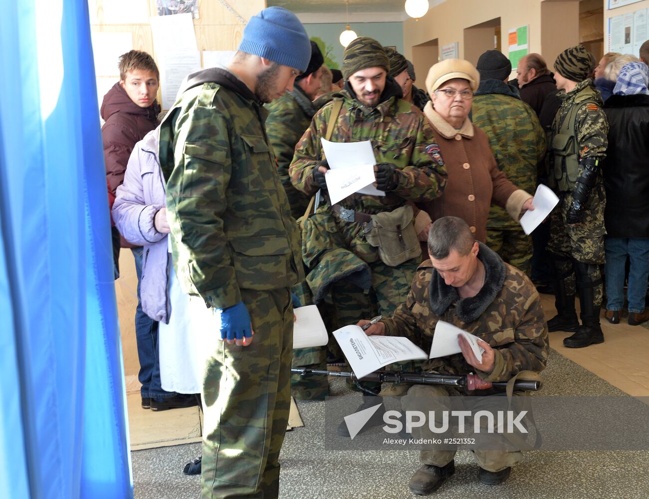 Elections for regional leader and parliament in Donetsk People's Republic