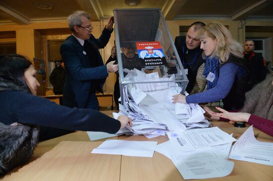 Counting of votes at elections in the Donetsk People's Republic