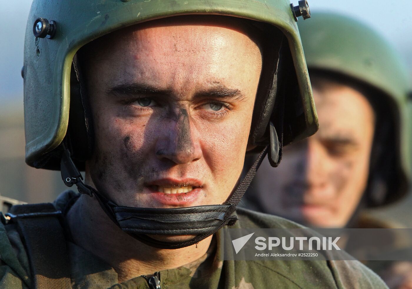 Belarus special forces soldiers take maroon beret test