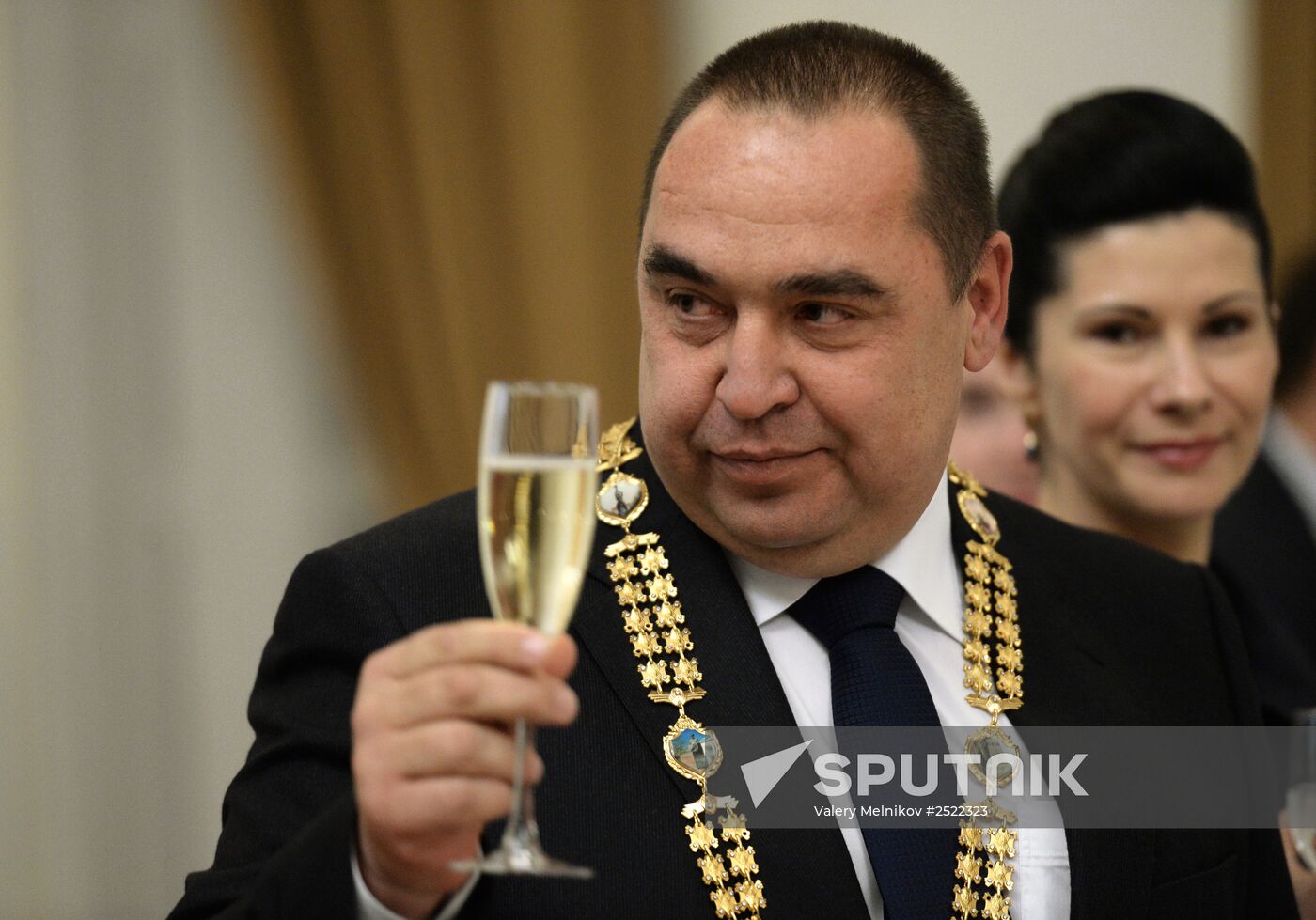 Igor Plotnitsky inaugurated official Head of Luhansk People's Republic