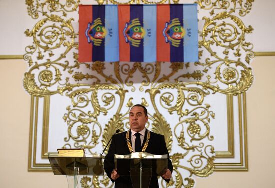 Igor Plotnitsky inaugurated official Head of Luhansk People's Republic