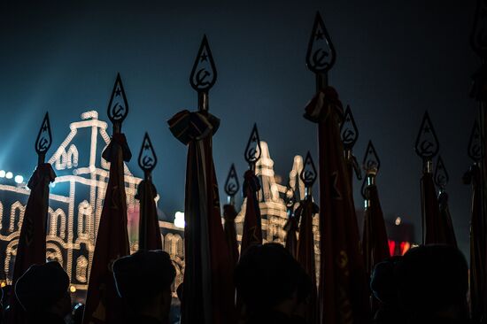Rehearsing a march devoted to legendary 1941 parade