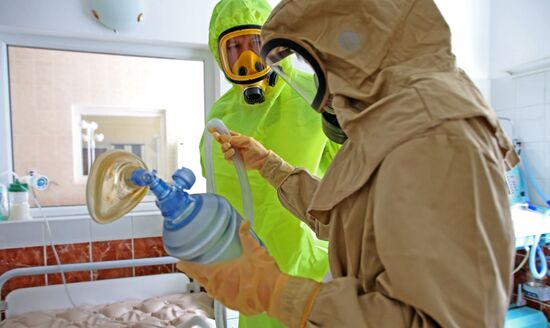 Ebola case response training