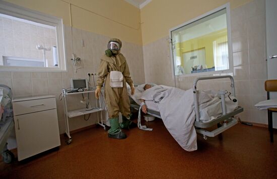 Ebola case response training