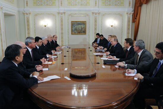 Vladimir Putin meets with CSTO Parliamentary Assembly members