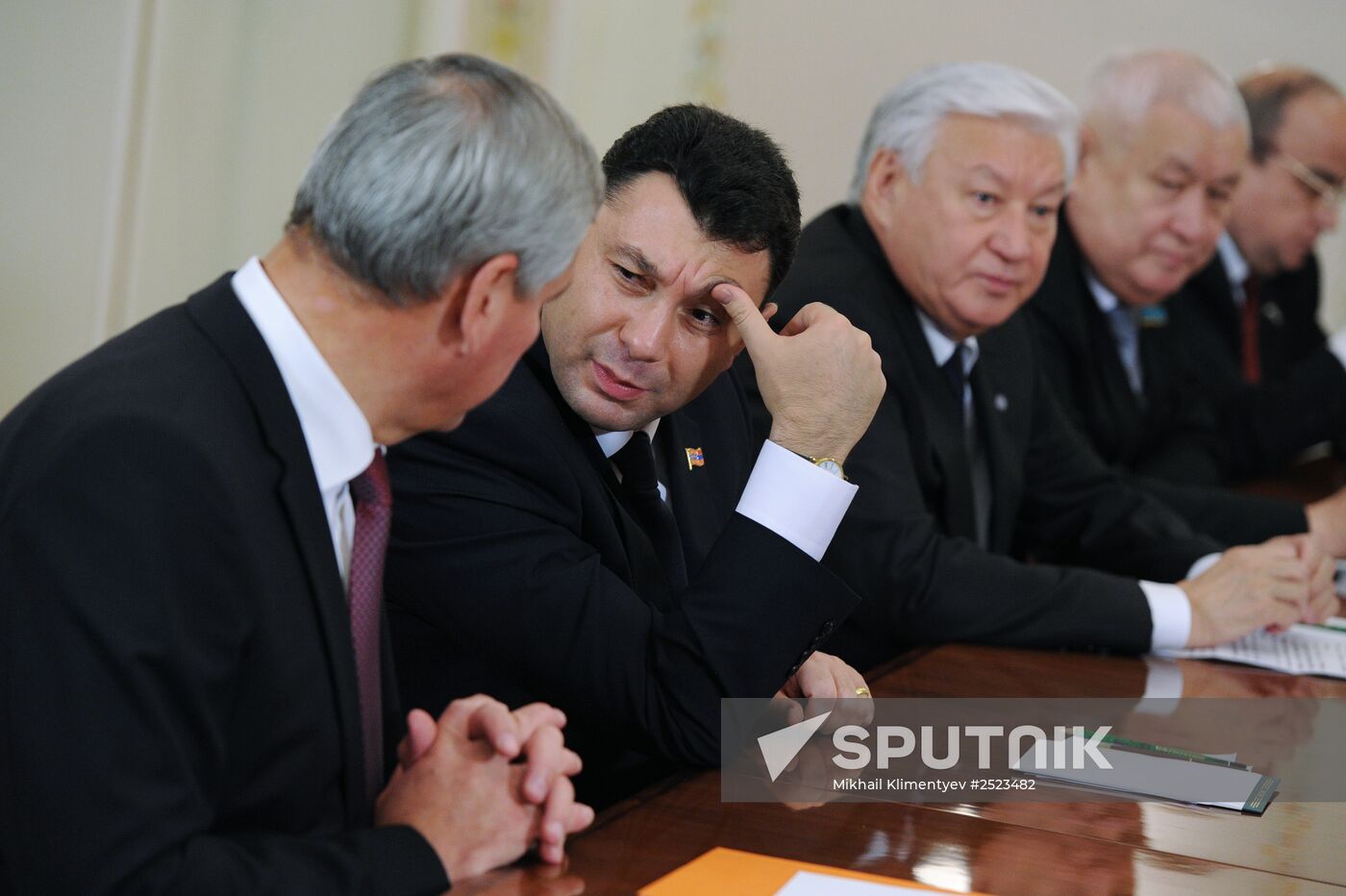 Vladimir Putin meets with CSTO Parliamentary Assembly members