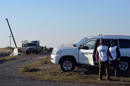 OSCE experts examine Malaysian aircraft crash site