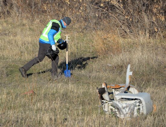 OSCE experts examine Malaysian aircraft crash site