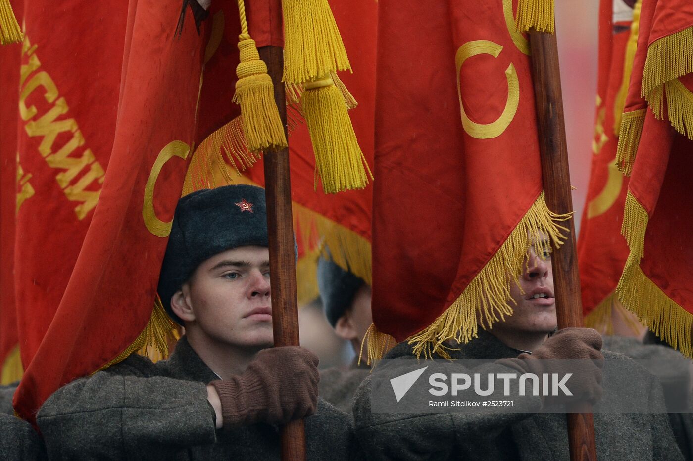 Anniversary march dedicated to November 7, 1941 military parade