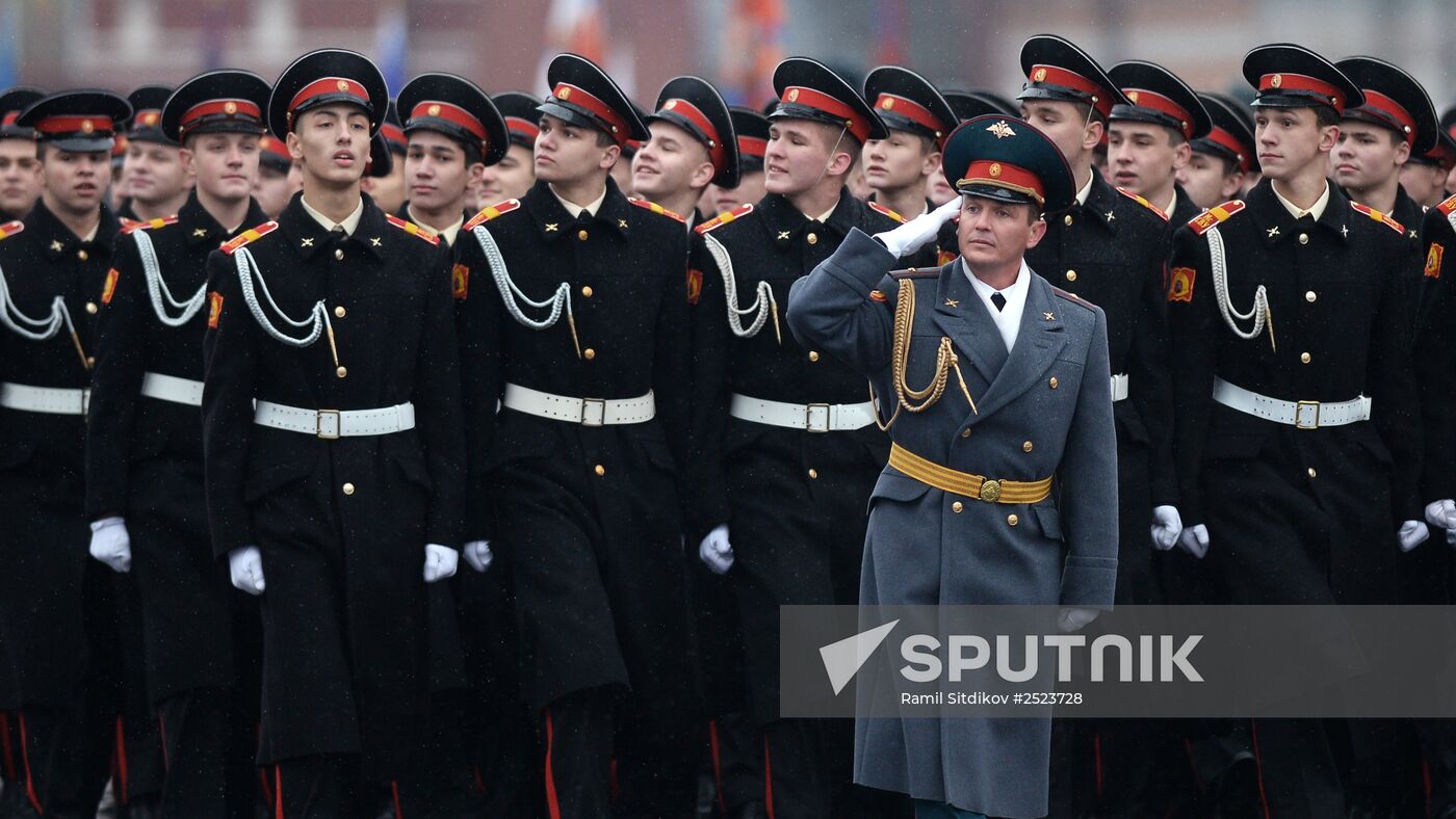 Anniversary march dedicated to November 7, 1941 military parade