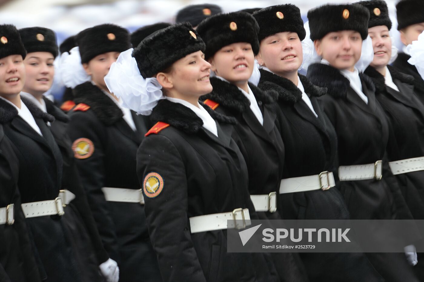 Anniversary march dedicated to November 7, 1941 military parade