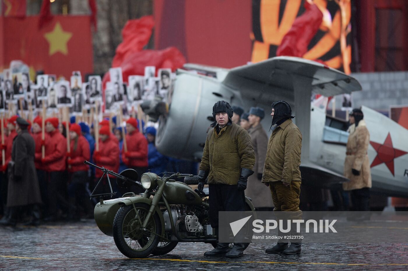 Anniversary march dedicated to November 7, 1941 military parade