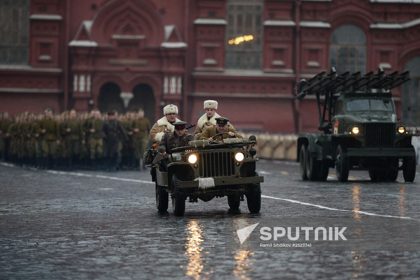Anniversary march dedicated to November 7, 1941 military parade