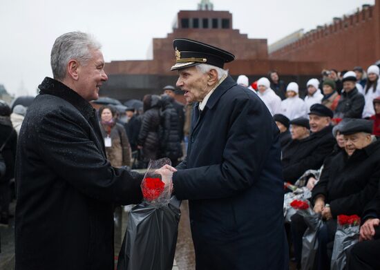 Anniversary march dedicated to November 7, 1941 military parade