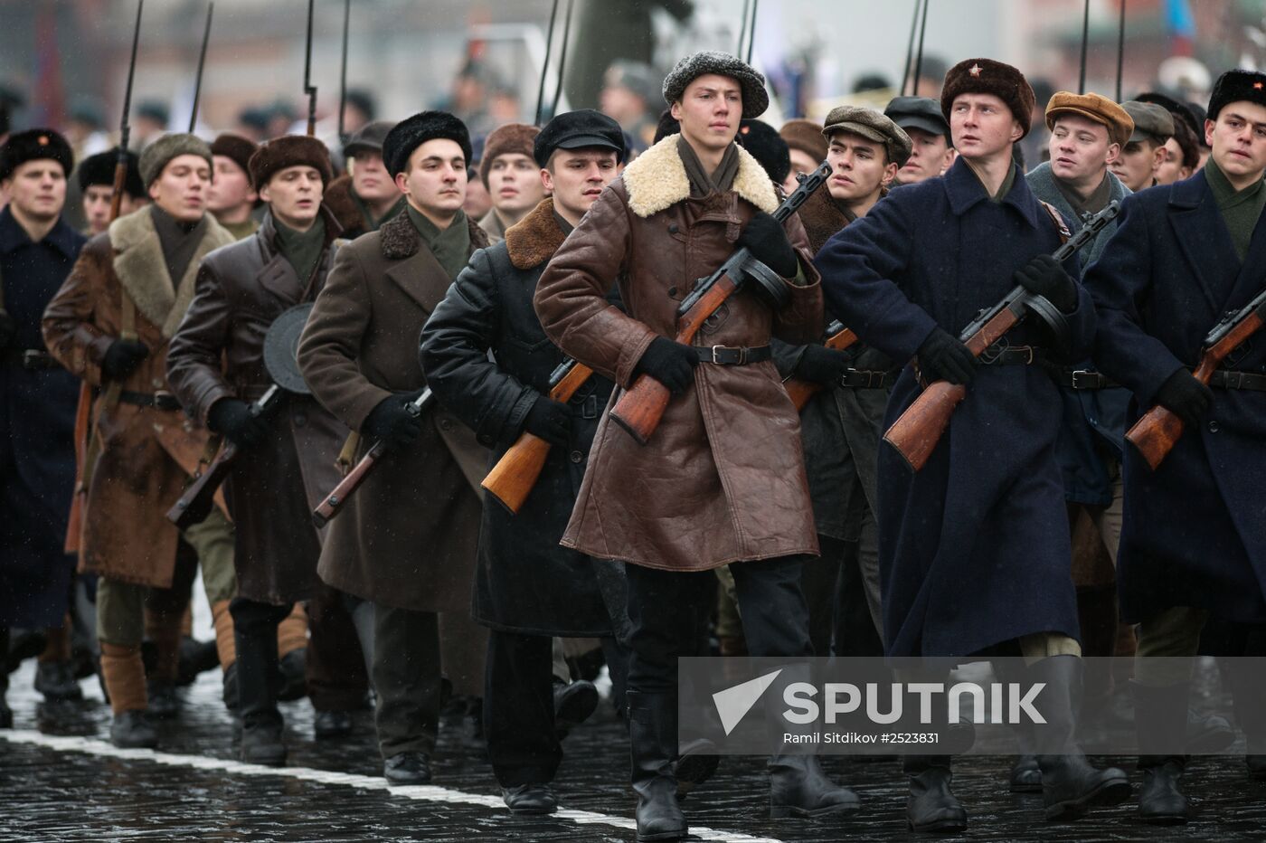 Anniversary march dedicated to November 7, 1941 military parade