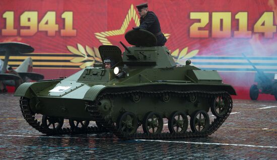 Anniversary march dedicated to November 7, 1941 military parade