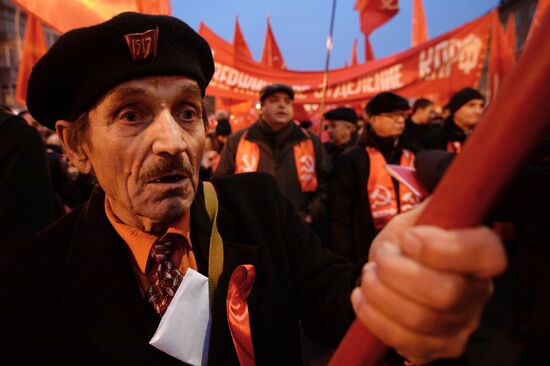 1917 revolution anniversary demonstrations across Russia
