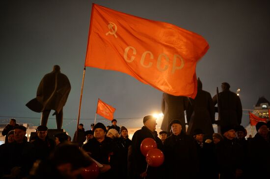 1917 revolution anniversary demonstrations across Russia
