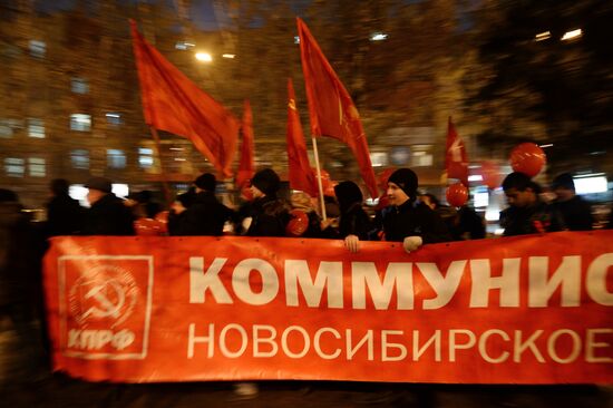 1917 revolution anniversary demonstrations across Russia